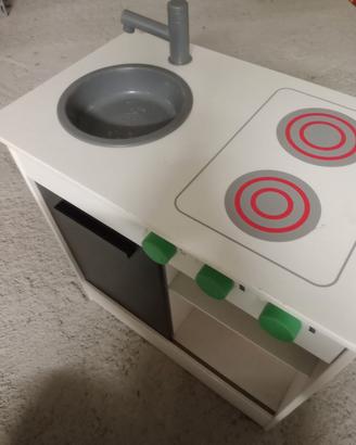 cucina giocattolo in legno Spisig di IKEA