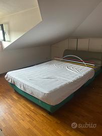 2 divani letto - vendibili anche singolarmente