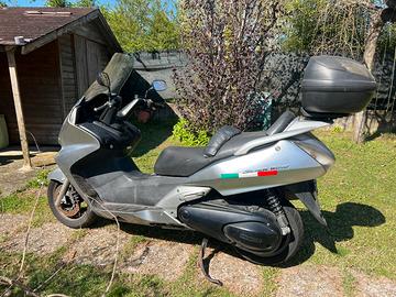 Honda silver wing 600