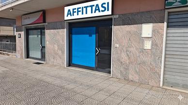Locale Commerciale 55mq - Via Manzoni -