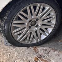 Cerchi in lega lancia ypsilon momo design