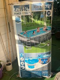 Piscina esterna Bestway 5.49 x 2,79 x 1.22