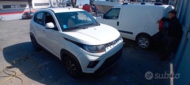 Mahindra Kuv