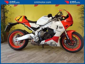 YAMAHA XSR 900 GP