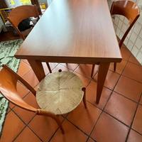 Tavolo allungabile e in legno (falegnameria)