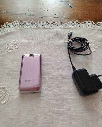 cellulare prima generazione, corredato da caricato