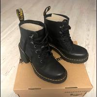 Dr. Martens con tacco