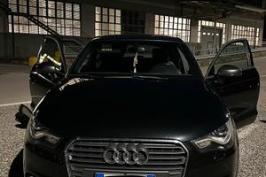 Audi A1 Sportback Sline Ambition 8XA 2015