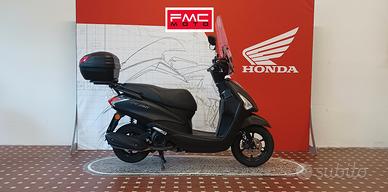 Yamaha D' Elight 125