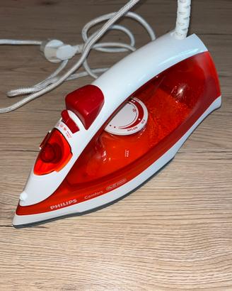 Ferro da stiro a vapore Philips Comfort 2000W