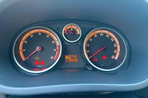 Opel corsa 1.2 benzina