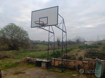 Basket professionale compreso di traliccio