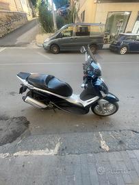piaggio beverly 300