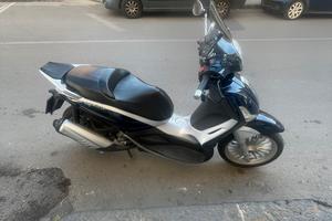 piaggio beverly 300