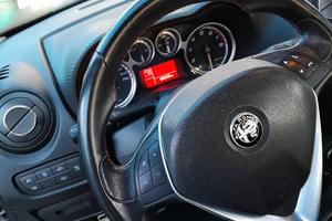 Alfa.  Romeo.   MI TO.   1.4  benzina   79 cv.    