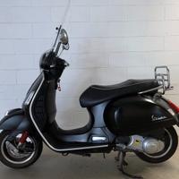 Piaggio Vespa 300 GTS - 2012