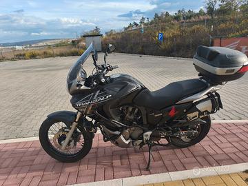 Onda Transalp 700 