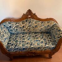 Divanetto inizio 900