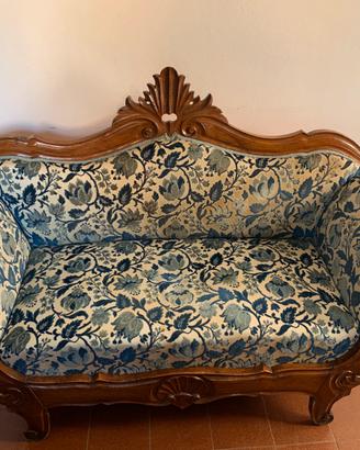 Divanetto inizio 900