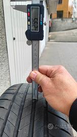 Pneumatico estivo Bridgestone Turanza 215/60 R17