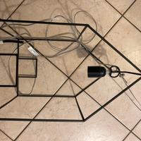 Lampadari moderni metallo casetta stilizzata