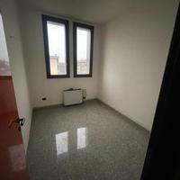 Disponibile da subito studio/ufficio