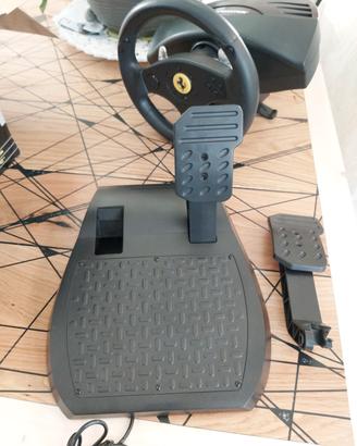 Pedaliera Thrustmaster Ferrari GT Experience rotta