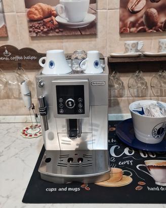 macchina caffè Delonghi 