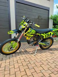 Suzuki Valenti Racing RMZ 250 4t - 2005