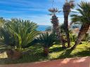 con-notevole-vista-mare