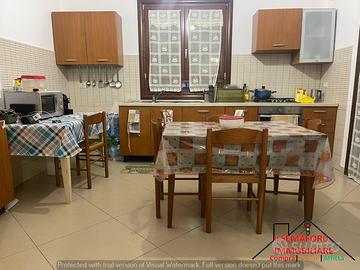 Appartamento in Villa (Rif.1559)