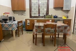 Appartamento in Villa (Rif.1559)