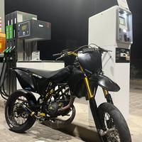 SUZUKI VALENTI S01