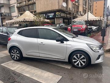 Renault Clio D Iva esp. Finanziabile Garanzia