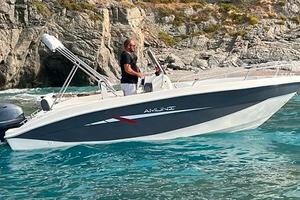 Trimarchi Amuni 6.00 con Honda BF40E - 2026