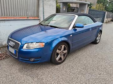Audi A4 Cabriolet 2.4 V6 benzina