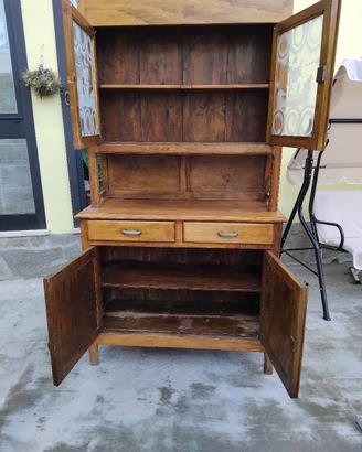 Credenza 