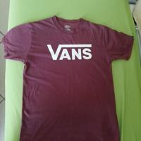 t-shirt Vans e Pull & Bear