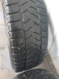 Gomme con cerchi in lega piu valvole bluetooth