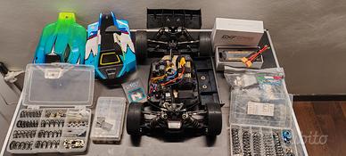 TLR 8ight X2.0 con elettronica