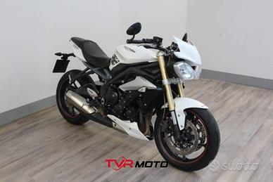 Triumph Street Triple 675