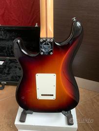 chitarra Fender Stratocaster Anniversary 