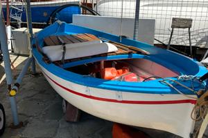 Gozzetto in vetroresina