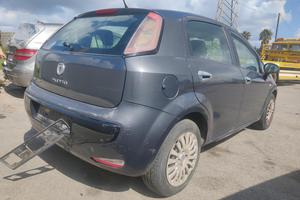 Fiat punto evo 199 1.3 d multijet 75cv ricambi