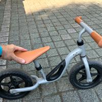 Bicicletta senza pedali