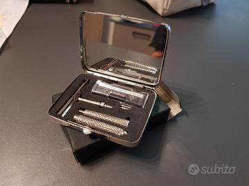 rasoio da viaggio in argento