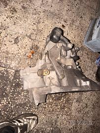 Cambio auto c3 1400 diesel