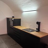 Cucina completa con piano cottura Karinera