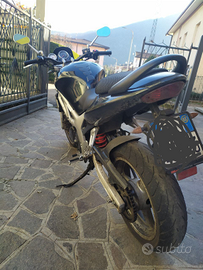 Suzuki sv650