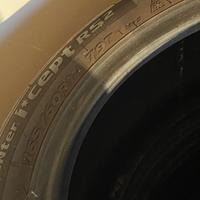 Gomme invernali  Hankook pochi km